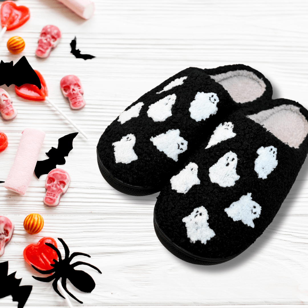 Auliné Collection Women's Cute Smiley Happy Face Plush Slippers, Soft Fluffy Comfortable Home Slippers, Warm Cozy Comfort for Indoor & Outdoor Use Gifts