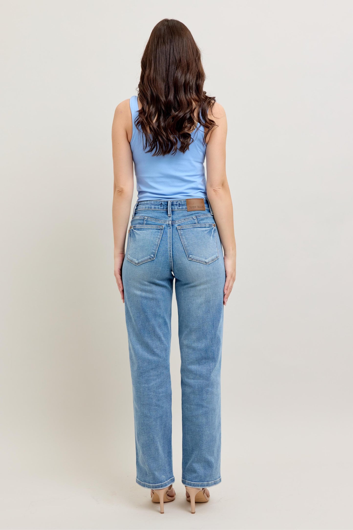 Judy Blue Apparel Judy Blue Mid Rise Tummy Control Vintage Wash Straight Leg Jeans for Women